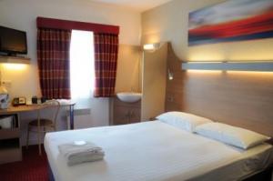 The Bedrooms at Custom House Hotel