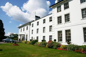 The Bedrooms at West Lodge Park