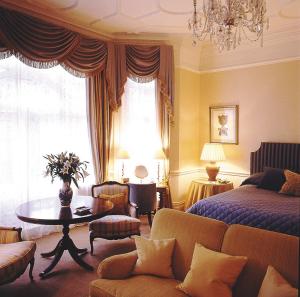 The Bedrooms at Draycott Hotel